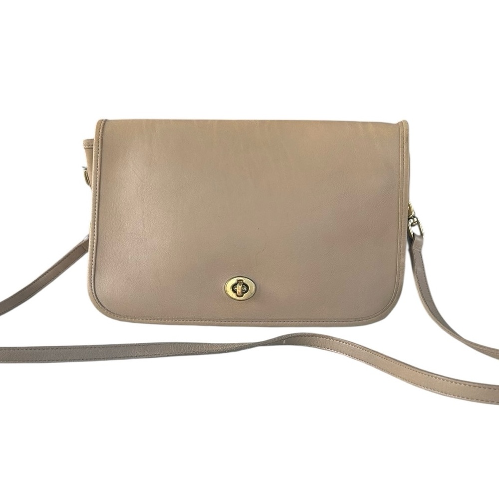 Coach Vintage Flap Pocket Leather Crossbody in Bone Color-Preloved